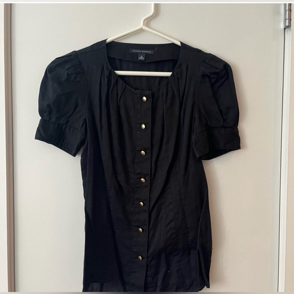 Banana Republic Button-Up Top